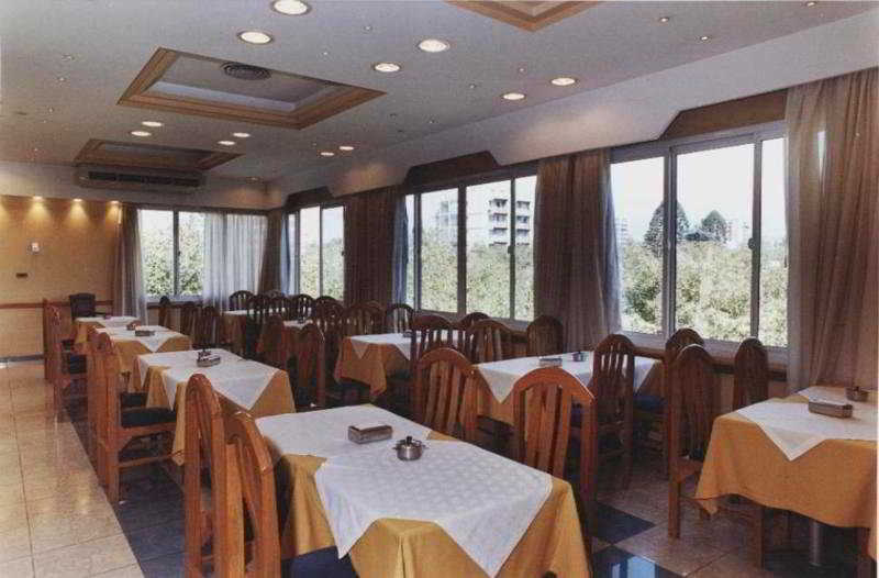 Hotel Provincial Mendoza Buitenkant foto