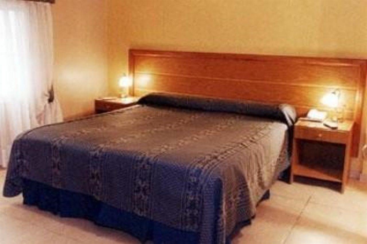 Hotel Provincial Mendoza Buitenkant foto